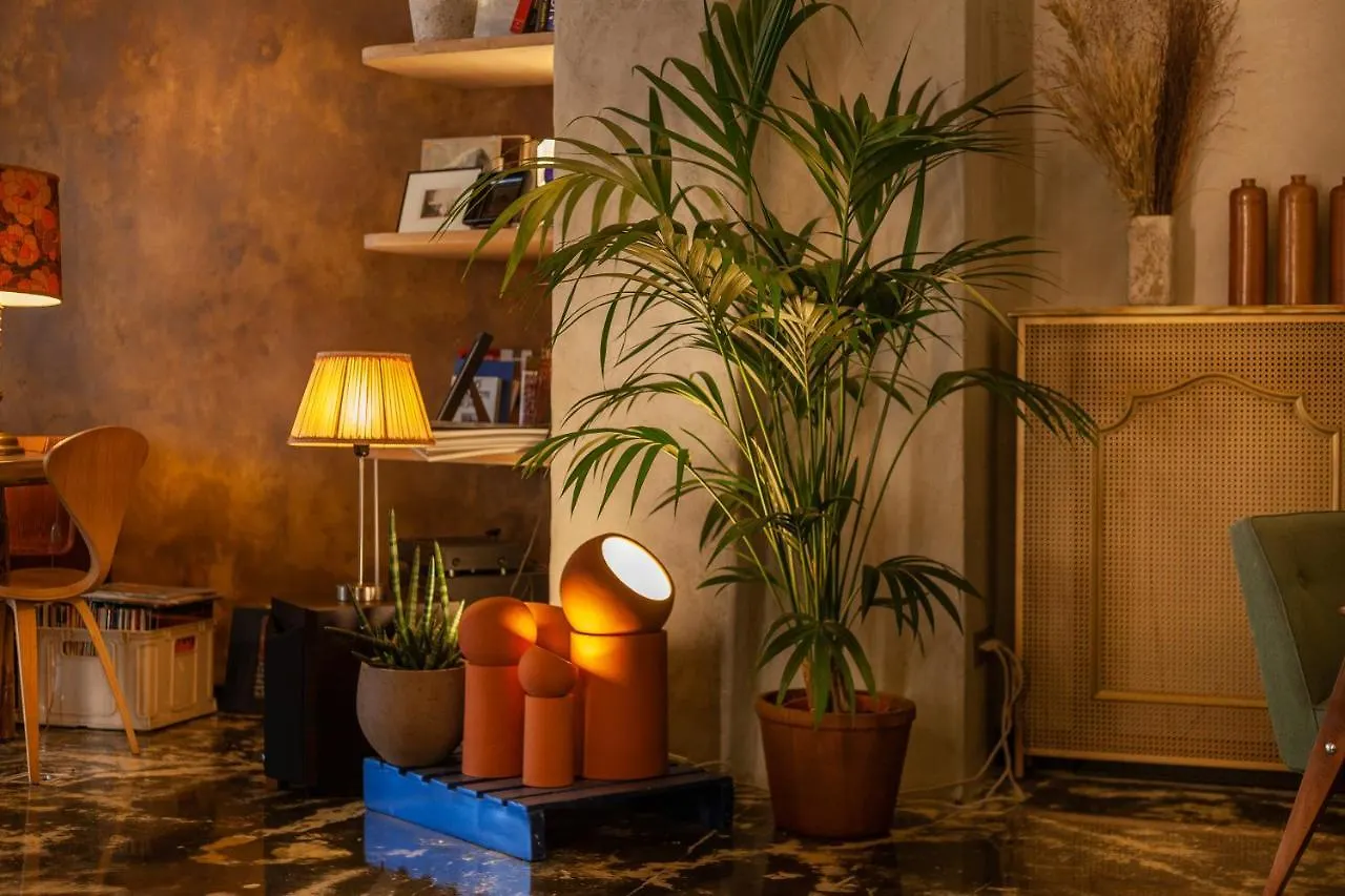 La Nouvelle Republique & Hammam 3* Paris
